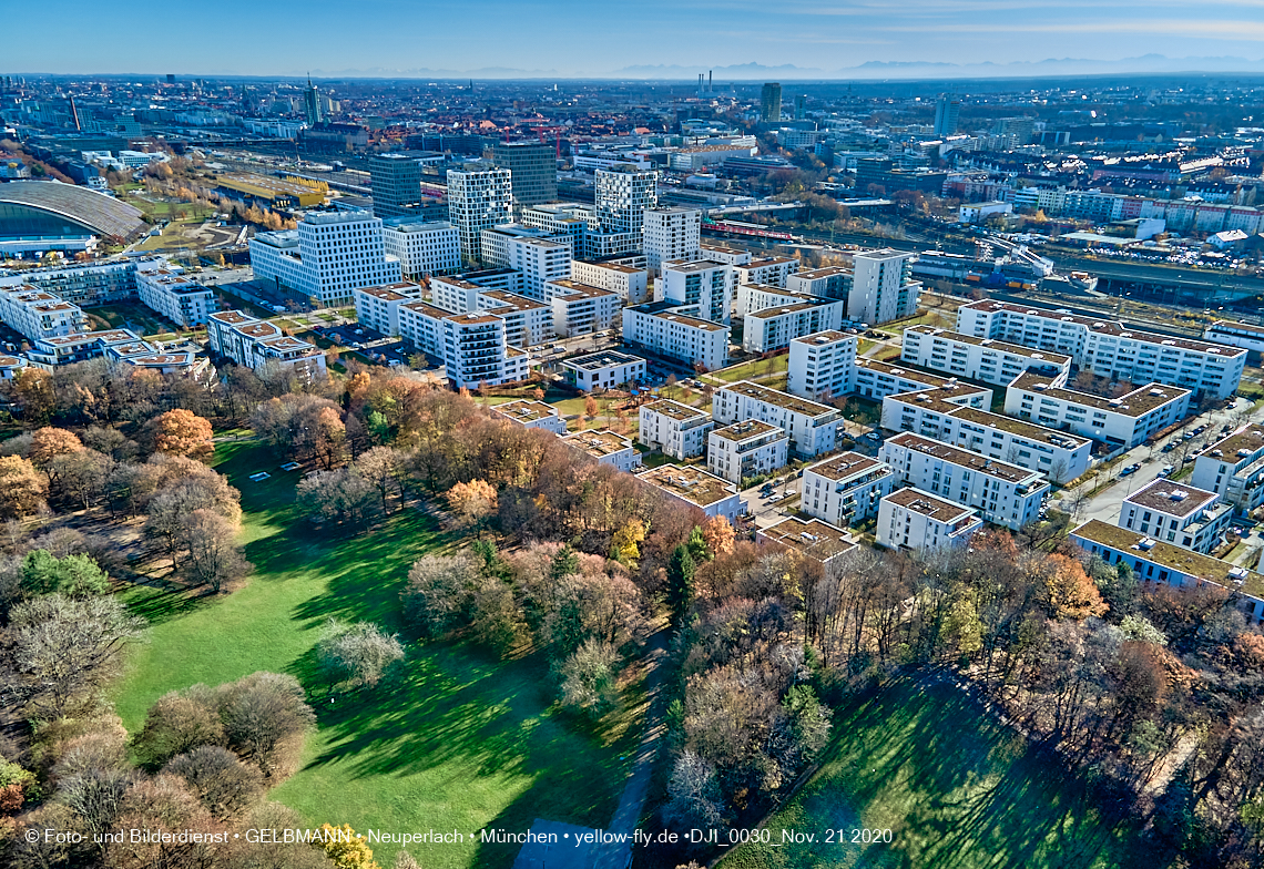 21.11.2020 - Hirschgarten mit Paketposthalle in München